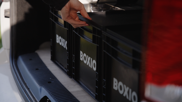 Videografische Aufnahme mobiler Sanitärlösungen beim Camping